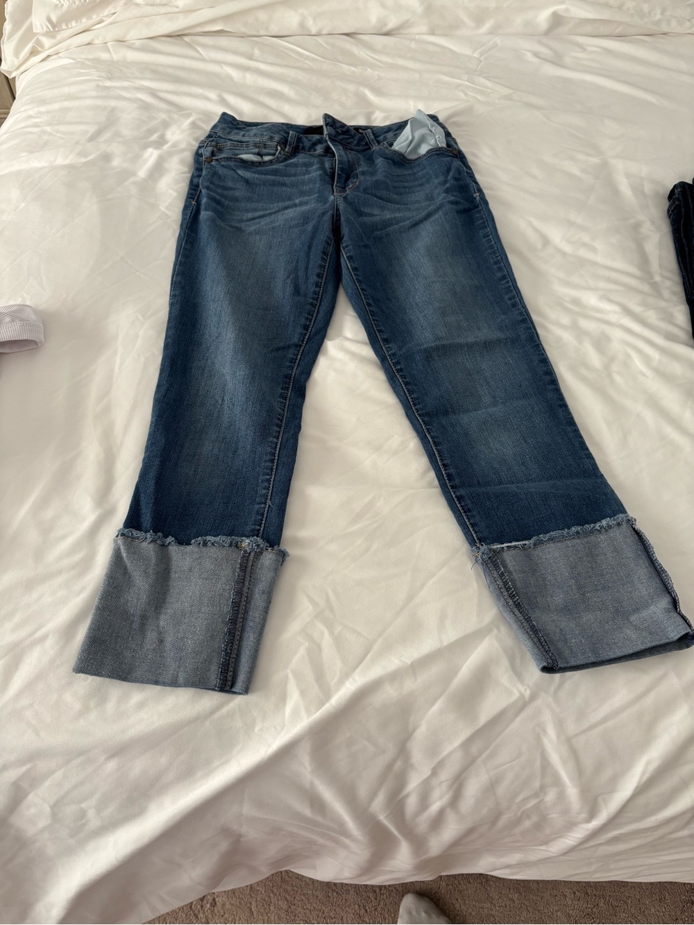 Taylor Dark Blue Cuffed Jeans